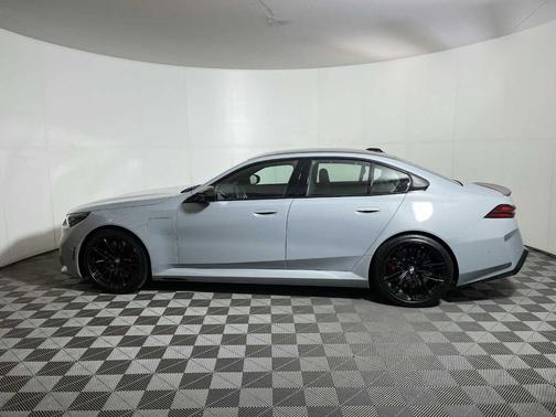 2025 BMW M5 Base