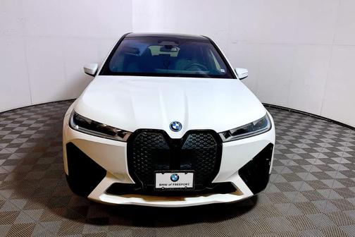 2023 BMW iX M60