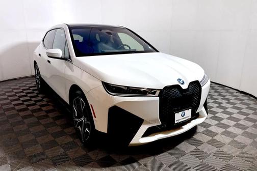 2023 BMW iX M60