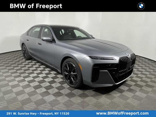 2025 BMW 760 760i xDrive
