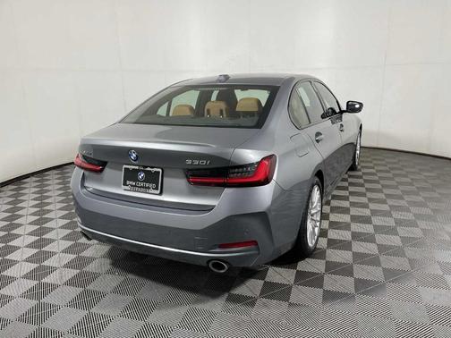 2023 BMW 330 i xDrive