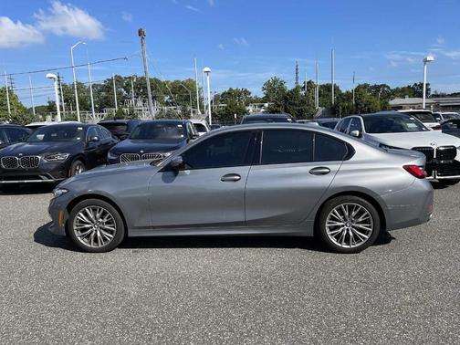2023 BMW 330 i xDrive