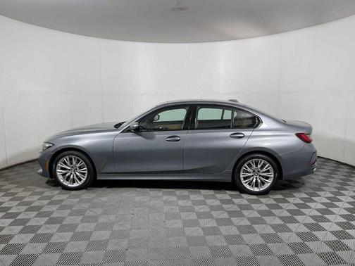 2023 BMW 330 i xDrive