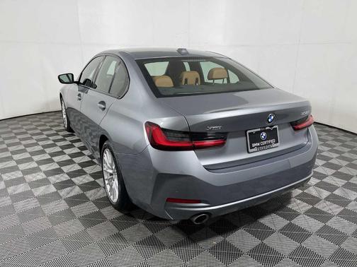 2023 BMW 330 i xDrive