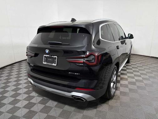 Jet Black 2024 BMW X3 xDrive30i