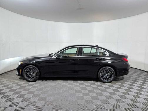 2025 BMW 330 i xDrive