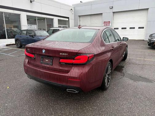 2023 BMW 530 i xDrive