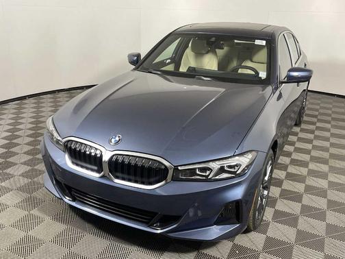 2025 BMW 330 i xDrive