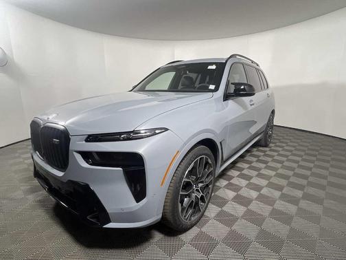 2026 BMW X7 M60i