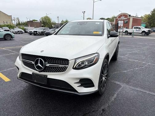 designo Diamond White Metallic 2019 Mercedes-Benz AMG GLC 43 4MATIC Coupe