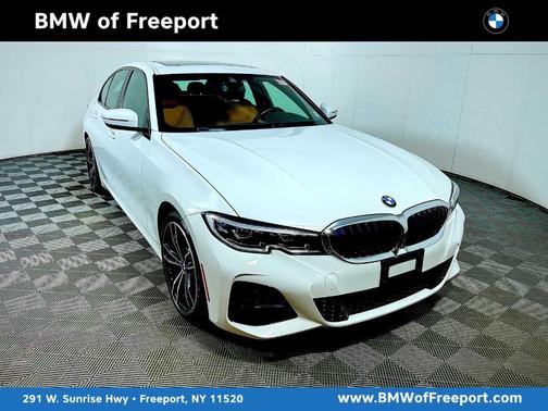 2022 BMW 330 i xDrive