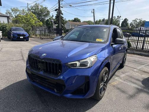 Portimao Blue Metallic 2023 BMW X1 xDrive28i