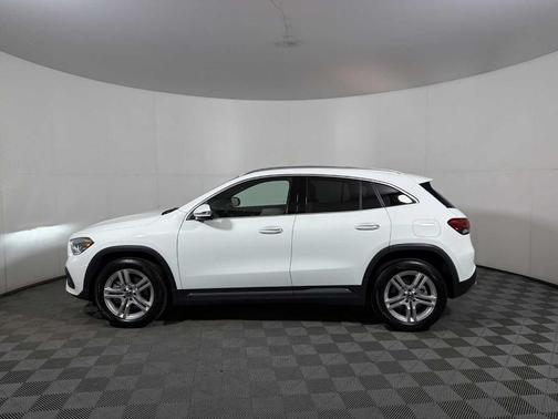 2023 Mercedes-Benz GLA 250 Base 4MATIC