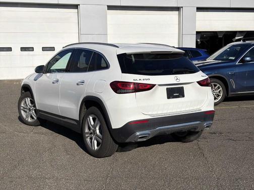2023 Mercedes-Benz GLA 250 Base 4MATIC
