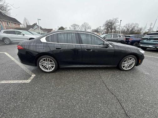 Black Sapphire Metallic 2024 BMW 540 i xDrive