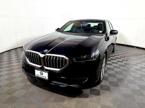Black Sapphire Metallic 2024 BMW 540 i xDrive
