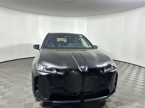 2026 BMW iX xDrive60