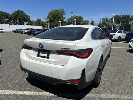 Alpine White 2023 BMW i4 Gran Coupe eDrive35