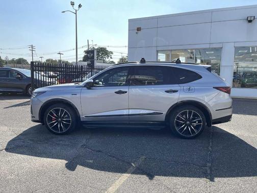 2022 Acura MDX Type S w/Advance Package