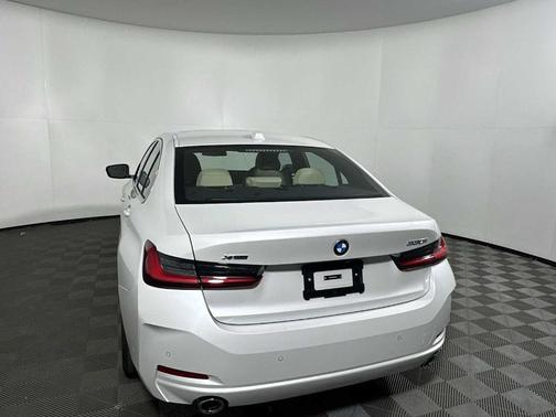 2026 BMW 330 I XDrive NA