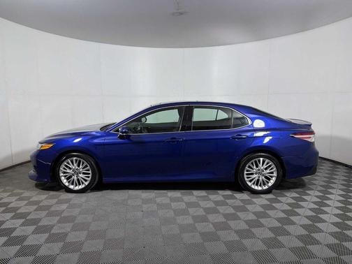 2018 Toyota Camry XLE