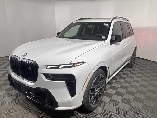 2026 BMW X7 M60i
