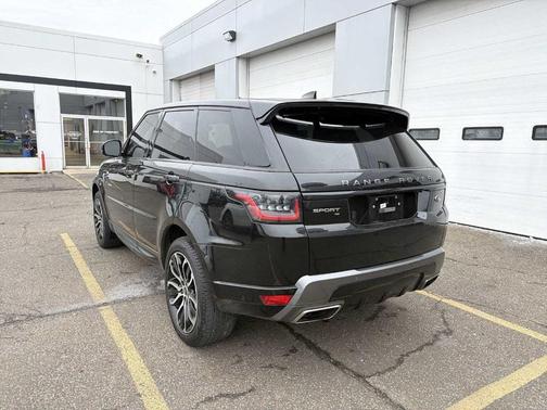 2021 Land Rover Range Rover Sport HSE Silver Edition