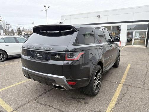 2021 Land Rover Range Rover Sport HSE Silver Edition