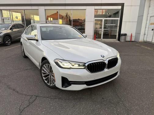 2023 BMW 530 i xDrive
