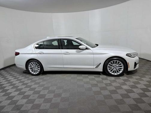 2023 BMW 530 i xDrive