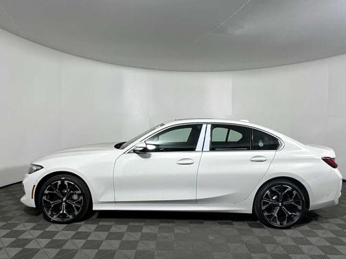 2025 BMW 330 i xDrive