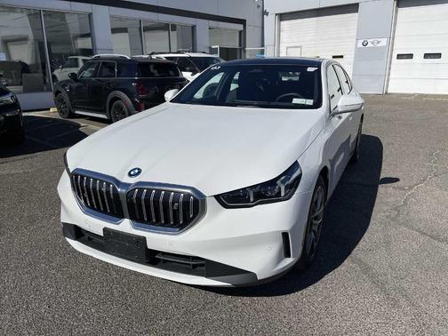 2025 BMW i5 xDrive40