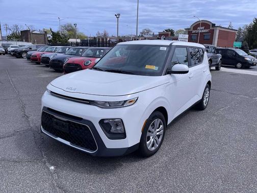 2022 Kia Soul LX
