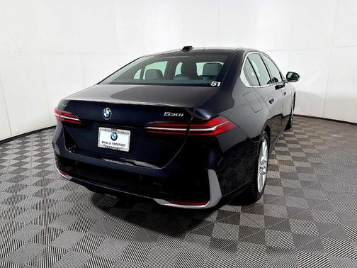 2025 BMW 530 i xDrive