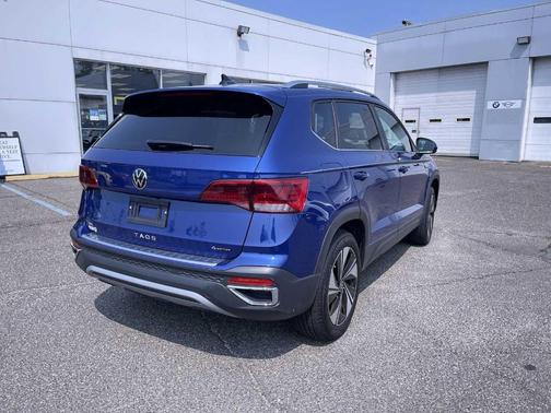 2024 Volkswagen Taos 1.5T SE