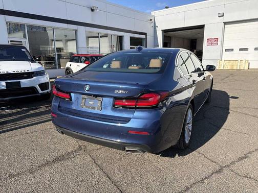 2022 BMW 530 i xDrive