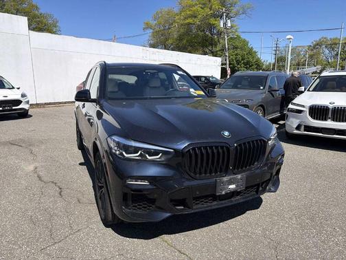 Carbon Black Metallic 2021 BMW X5 xDrive40i