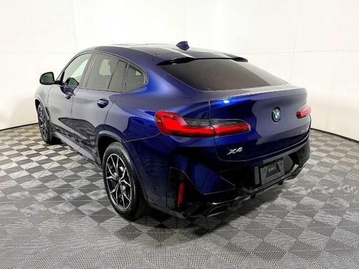 2024 BMW X4 xDrive30i