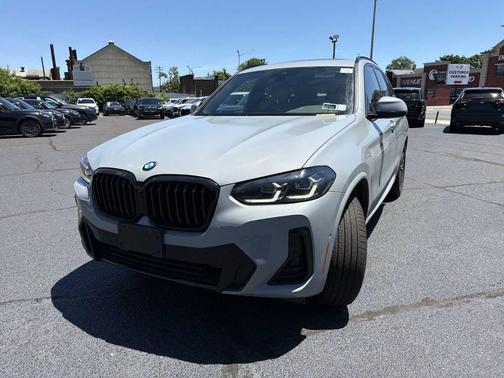 Gray Metallic 2024 BMW X3 xDrive30i