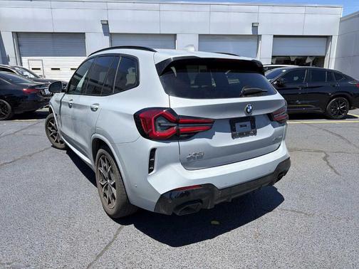 Gray Metallic 2024 BMW X3 xDrive30i