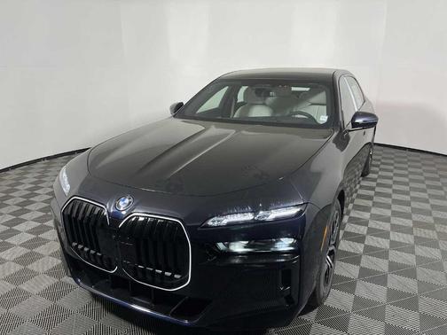 2025 BMW i7 xDrive60
