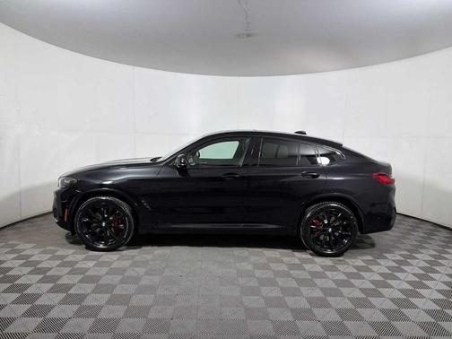 2025 BMW X4 M40i