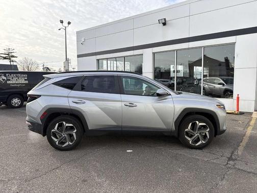 2024 Hyundai TUCSON SEL
