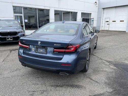 2023 BMW 540 i xDrive