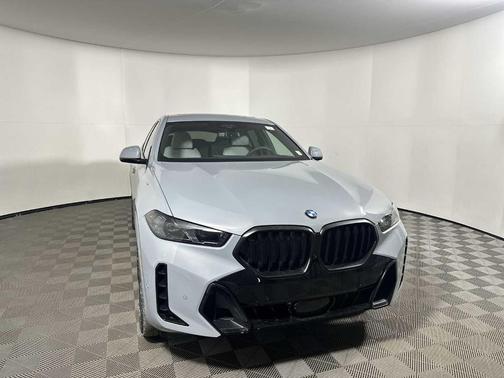 2026 BMW X6 xDrive40i
