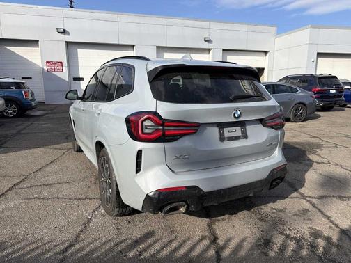 2023 BMW X3 xDrive30i