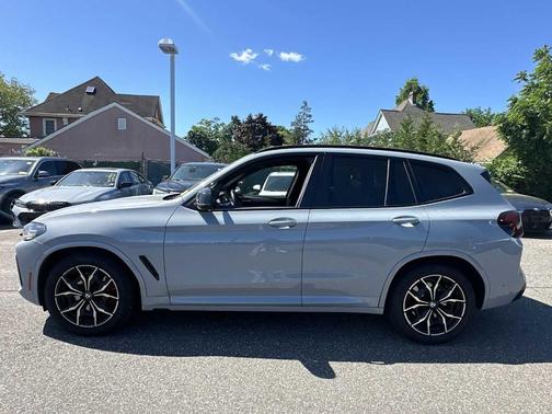 Gray Metallic 2024 BMW X3 M40i