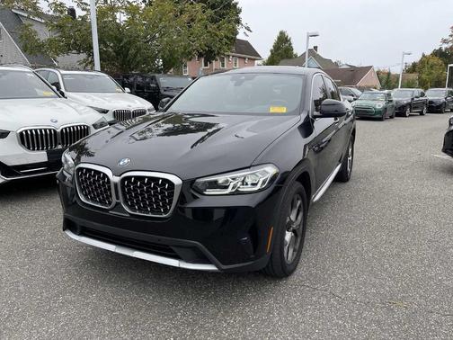 2023 BMW X4 xDrive30i