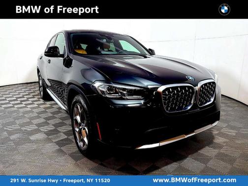 2023 BMW X4 xDrive30i