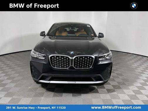 2023 BMW X4 xDrive30i